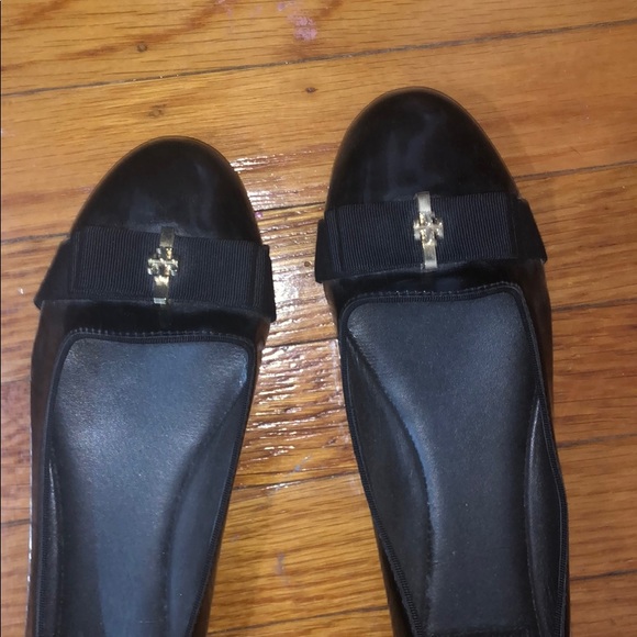 Never worn Tory Burch Flats - Picture 2 of 4